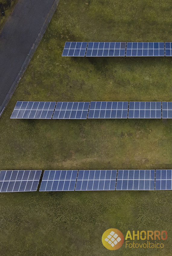 Instalación de placas solares en Jaén